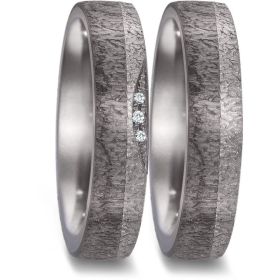 52590_001_002_XN62_589121